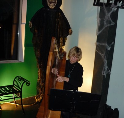 Barbara the harpist